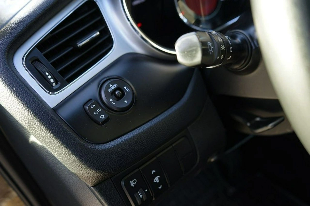 Kia Ceed - Zdjęcie 22