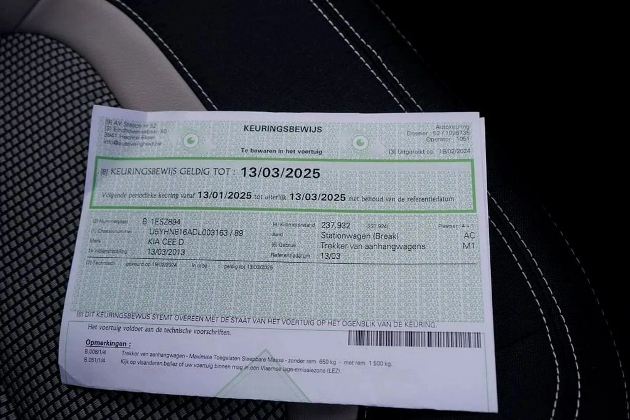 Kia Ceed - Zdjęcie 23