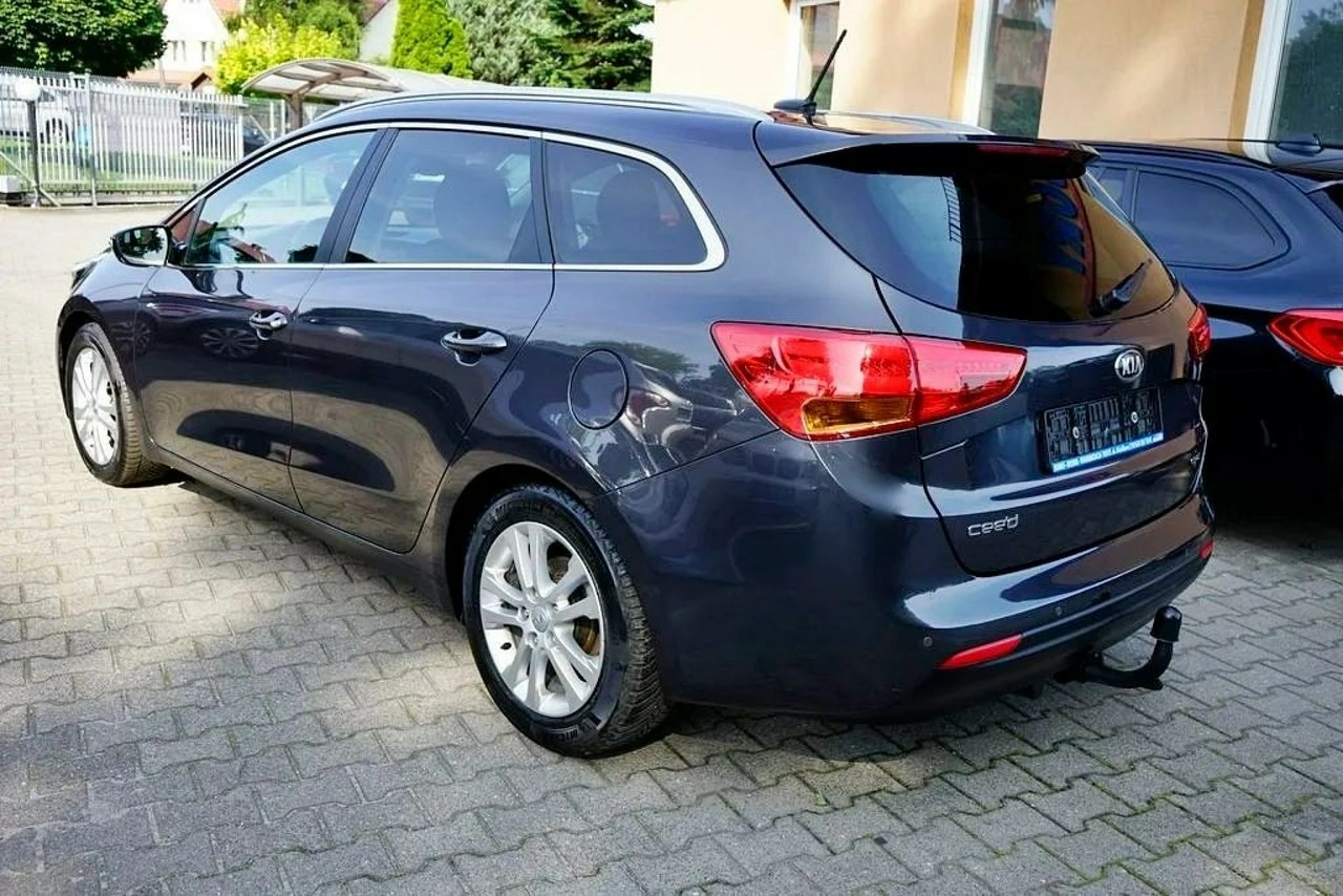 Kia Ceed - Zdjęcie 3
