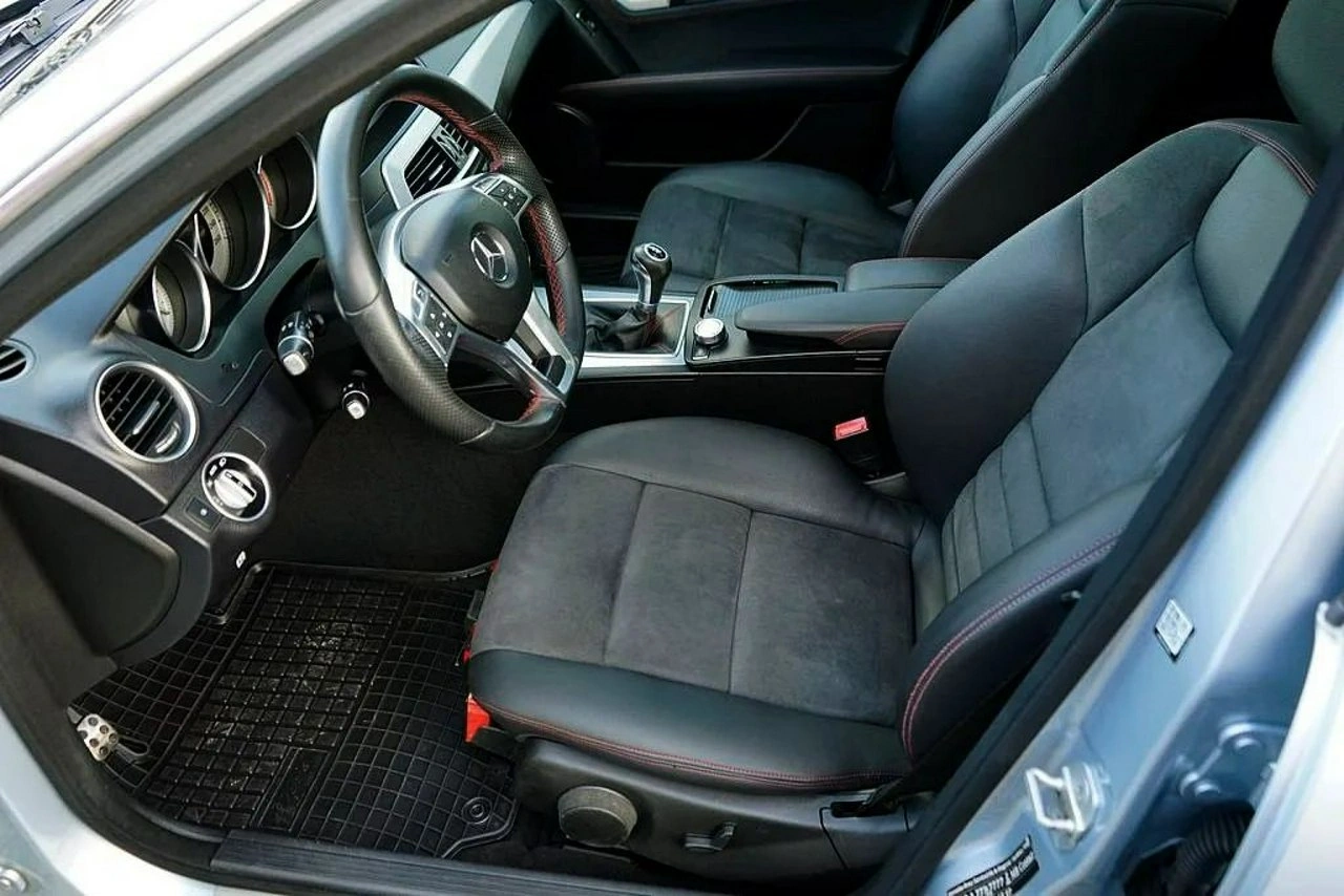 Mercedes C 200 - Zdjęcie 17