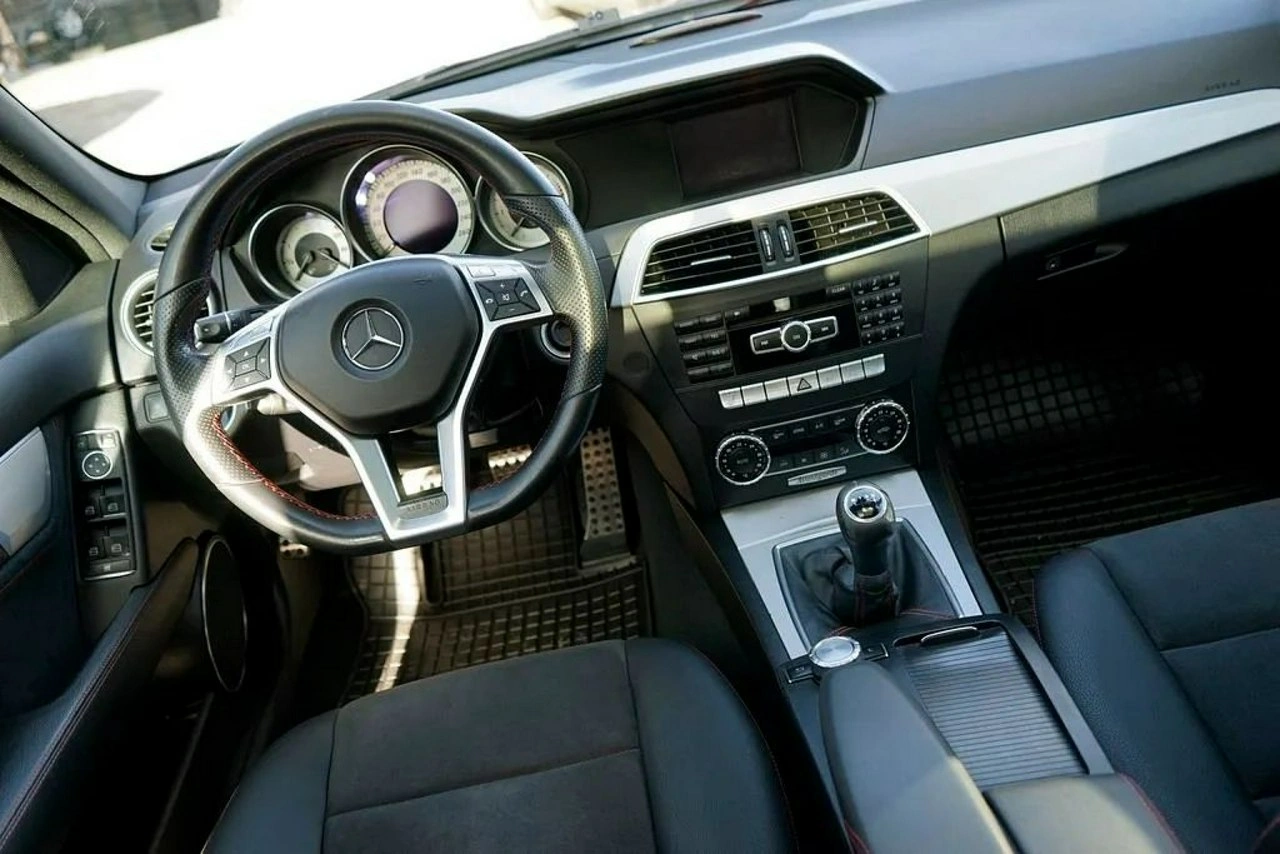 Mercedes C 200 - Zdjęcie 28
