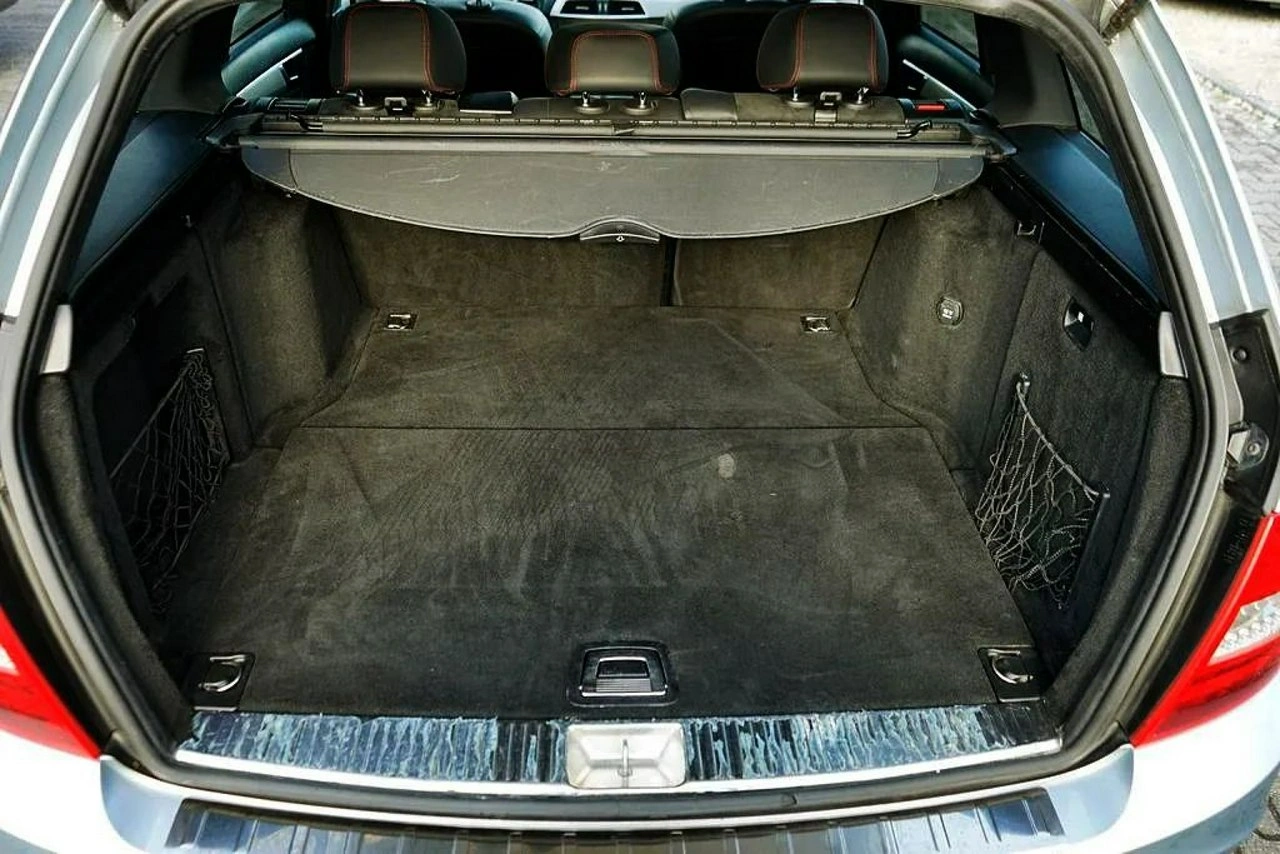 Mercedes C 200 - Zdjęcie 35