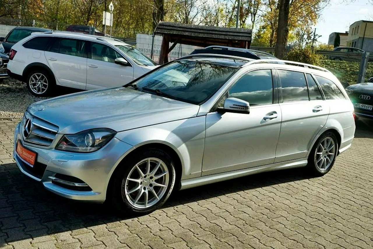 Mercedes C 200 - Zdjęcie 7