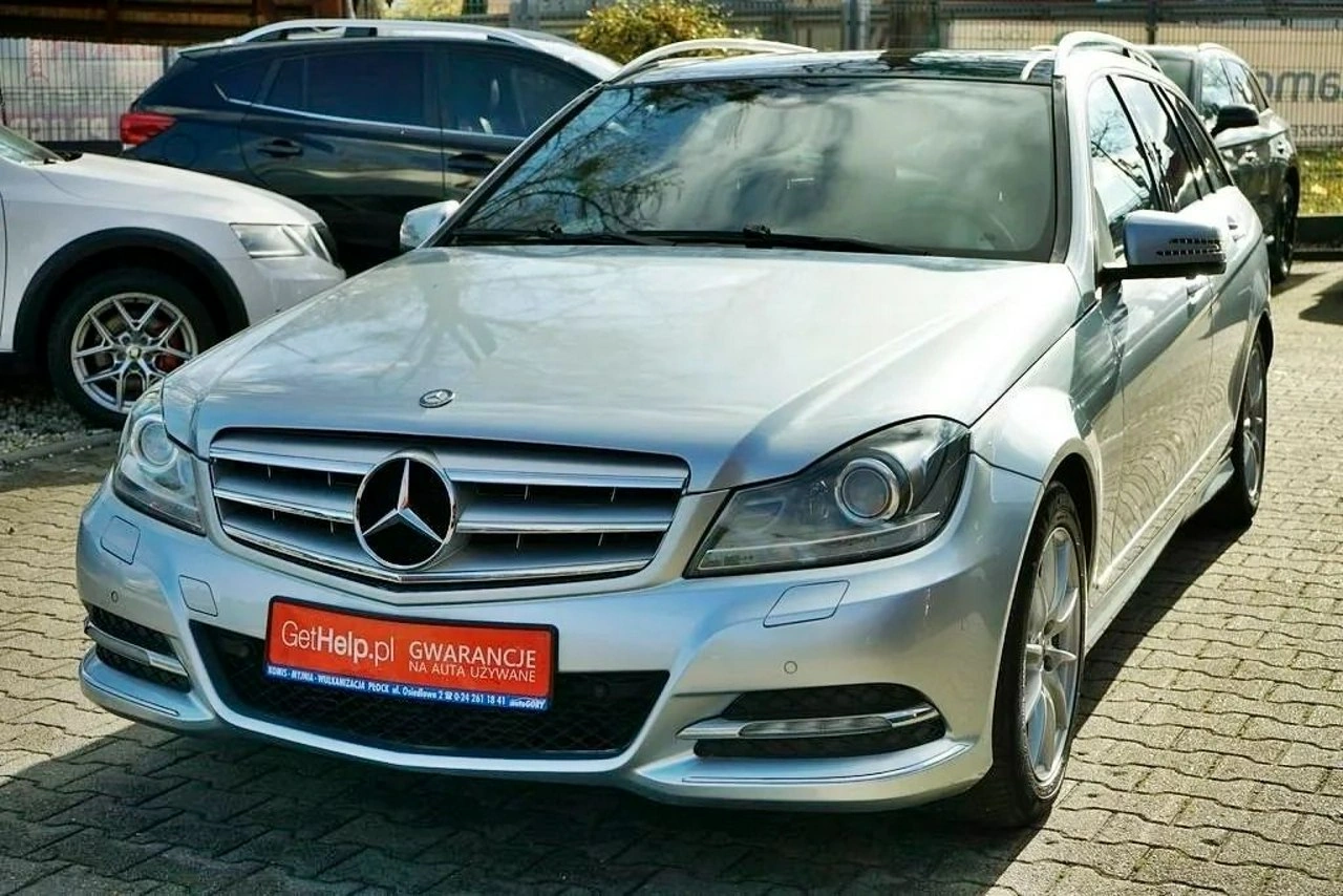 Mercedes C 200 - Zdjęcie 9