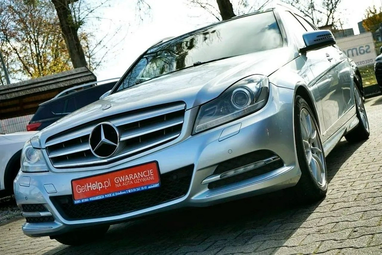 Mercedes C 200 - Główne zdjęcie