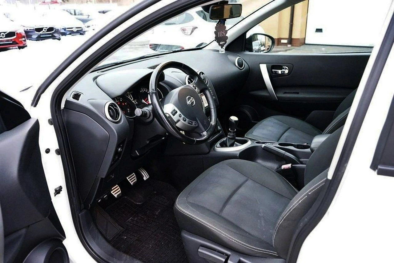Nissan Qashqai - Zdjęcie 12