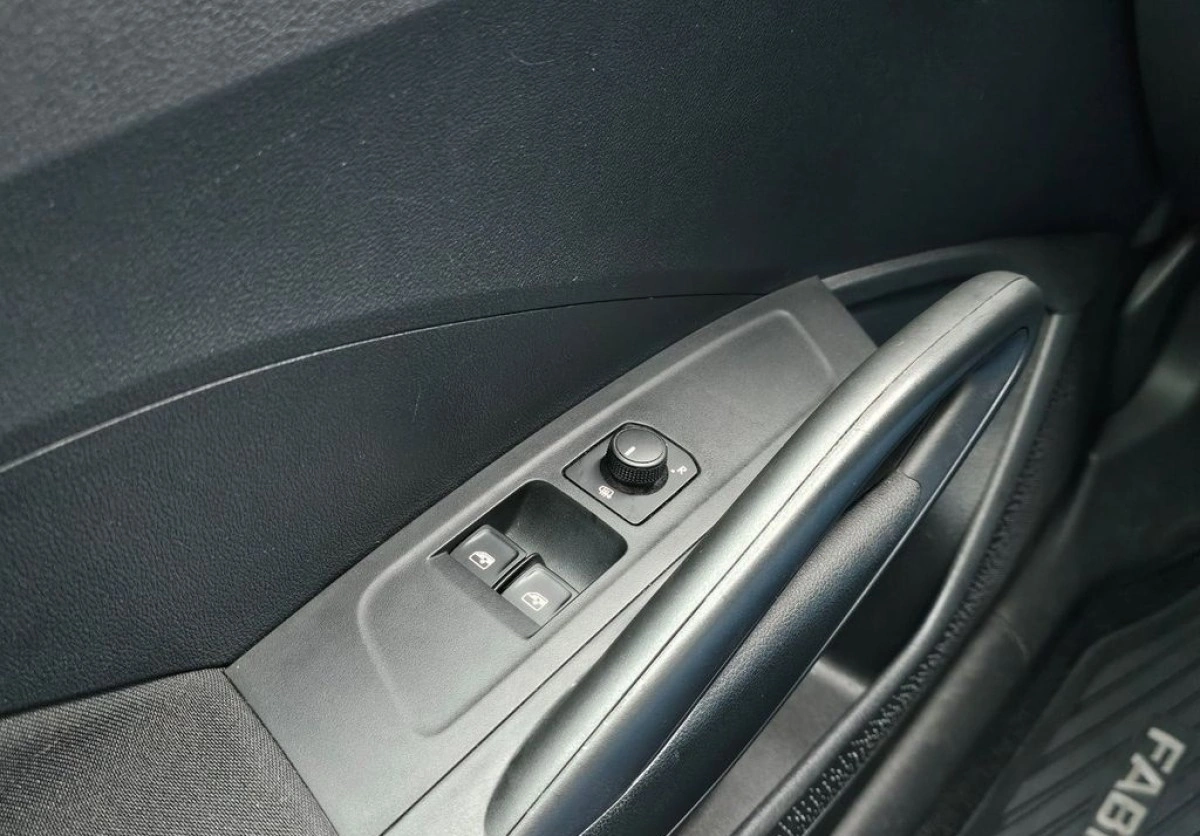 Skoda Fabia - Zdjęcie 3