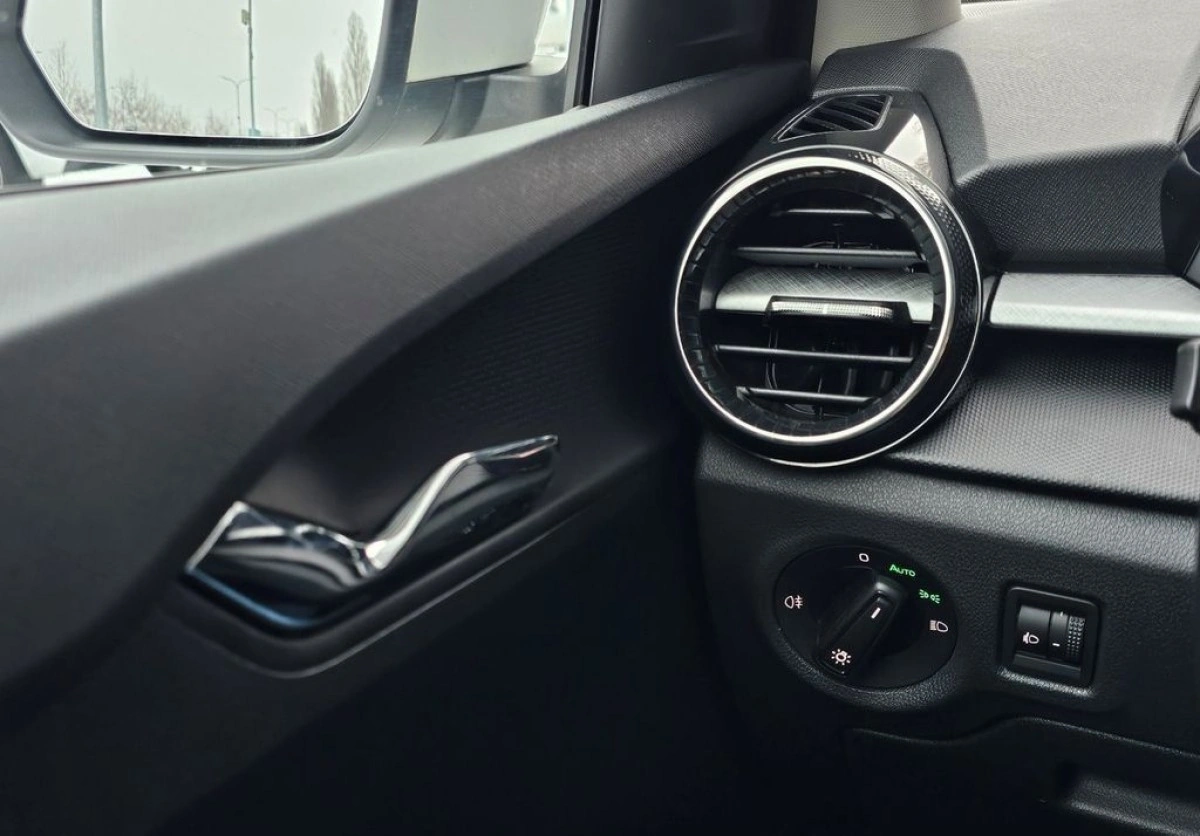 Skoda Fabia - Zdjęcie 4