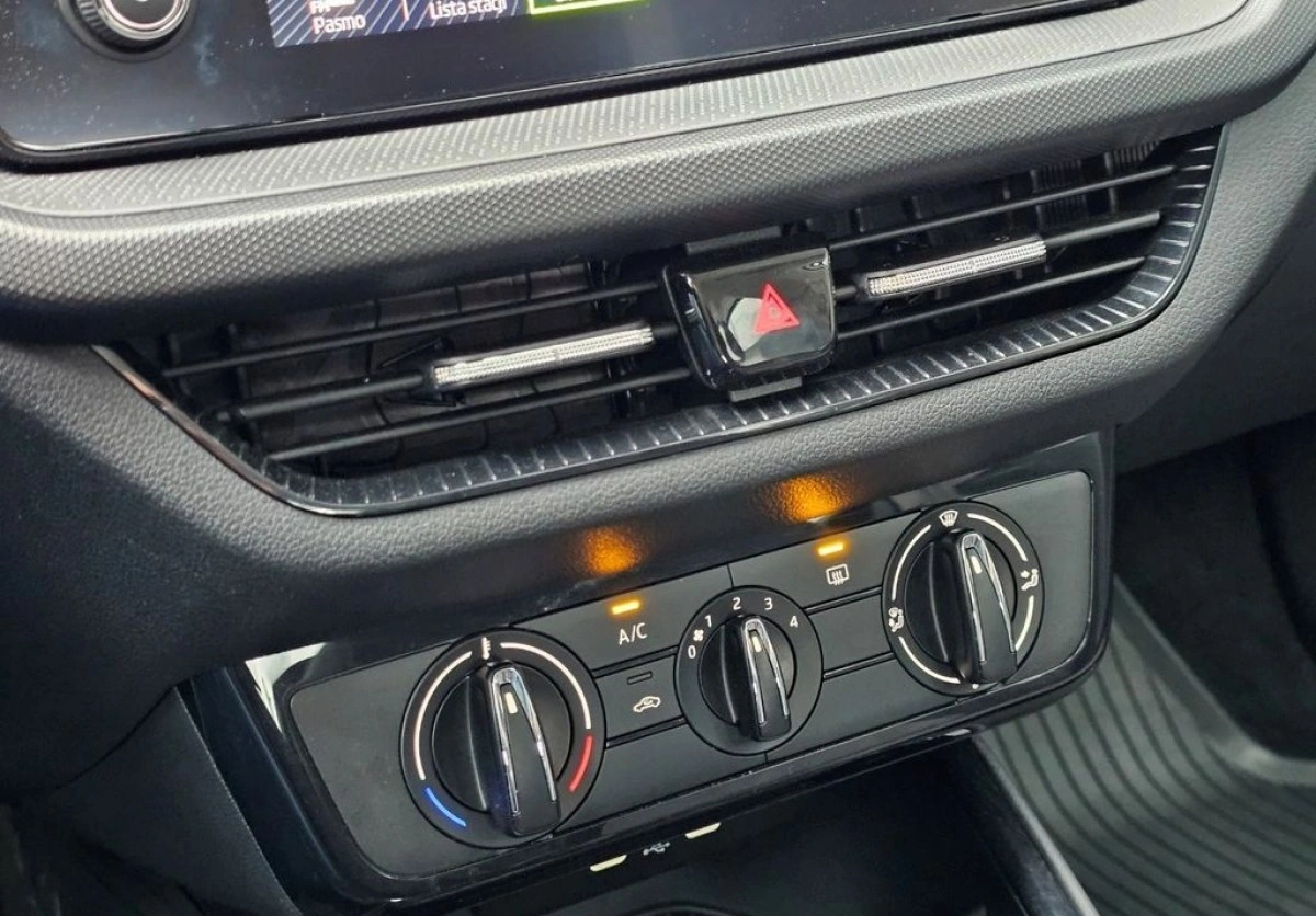 Skoda Fabia - Zdjęcie 11