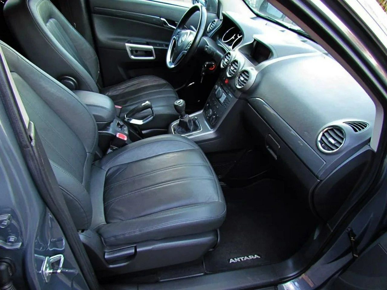 Opel Antara - Zdjęcie 17