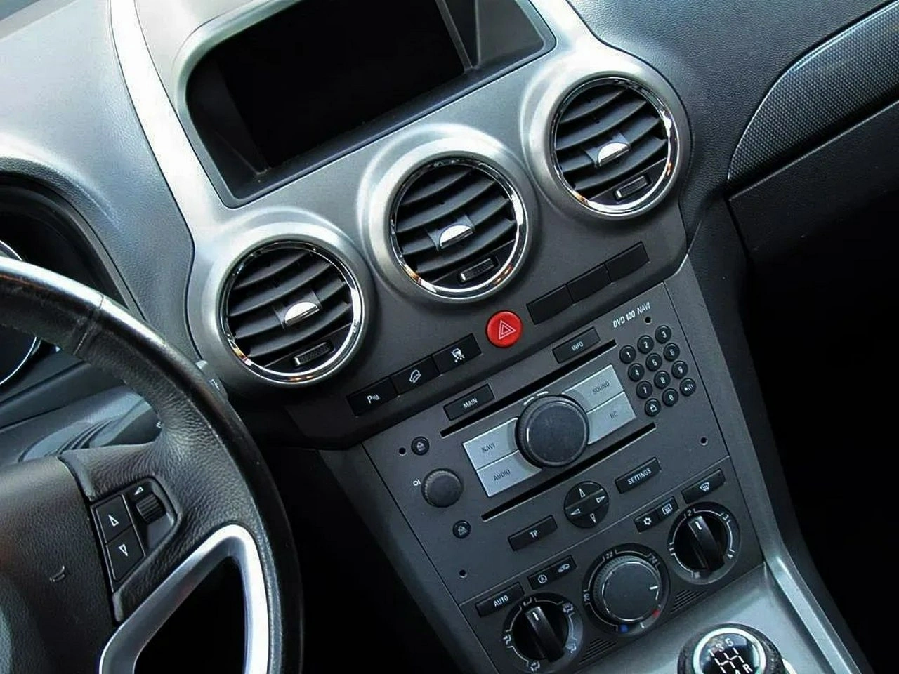 Opel Antara - Zdjęcie 25