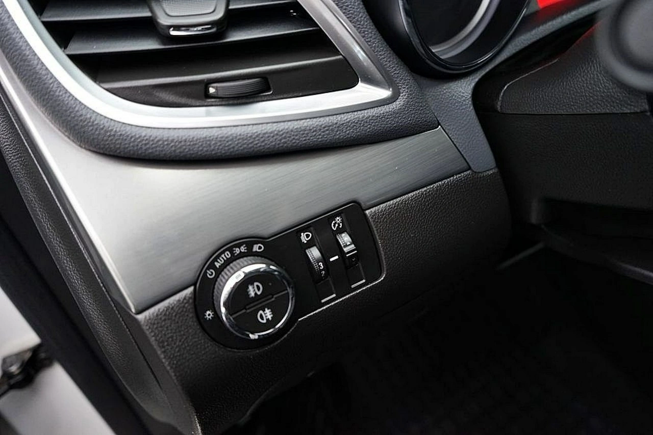 Opel Mokka - Zdjęcie 23