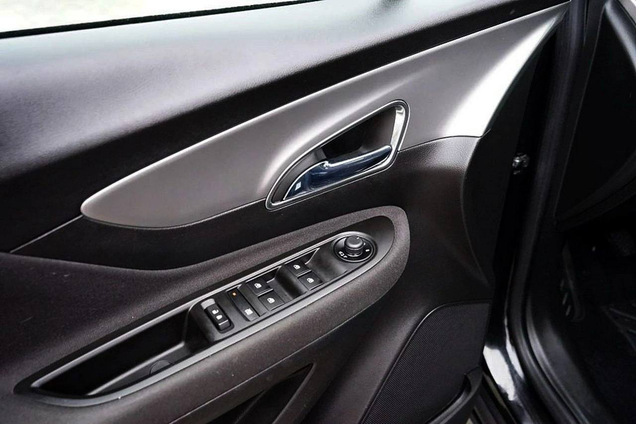 Opel Mokka - Zdjęcie 12