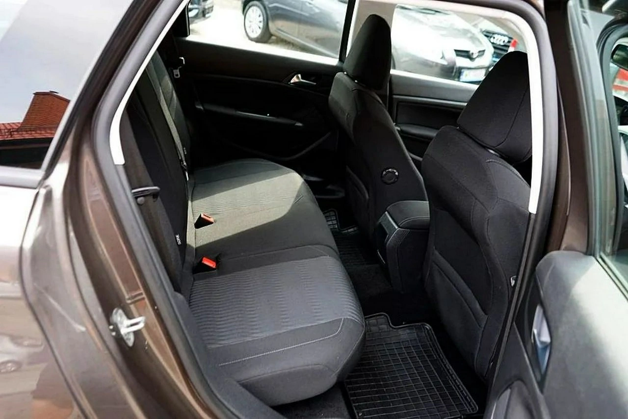 Peugeot 308 - Zdjęcie 14