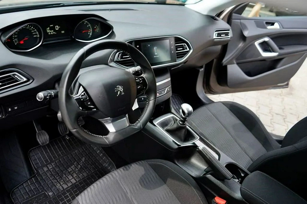 Peugeot 308 - Zdjęcie 16