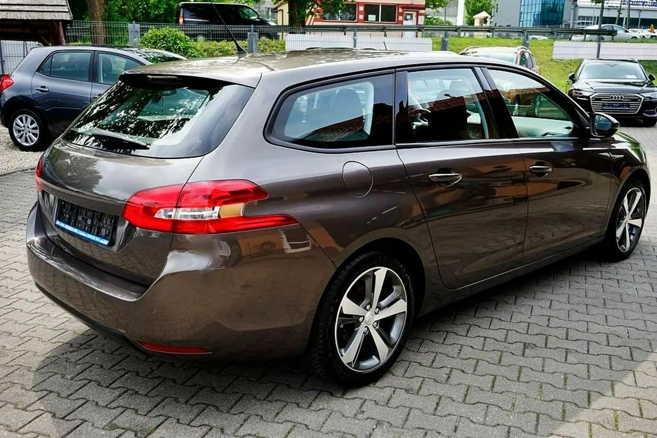 Peugeot 308 - Zdjęcie 8