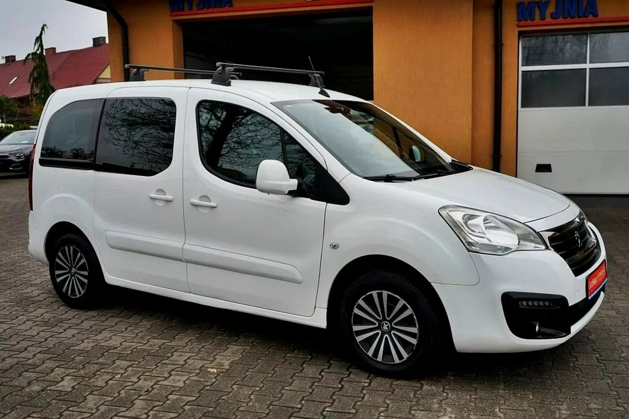 Peugeot Partner - Zdjęcie 11