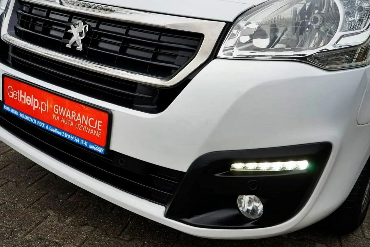 Peugeot Partner - Zdjęcie 12