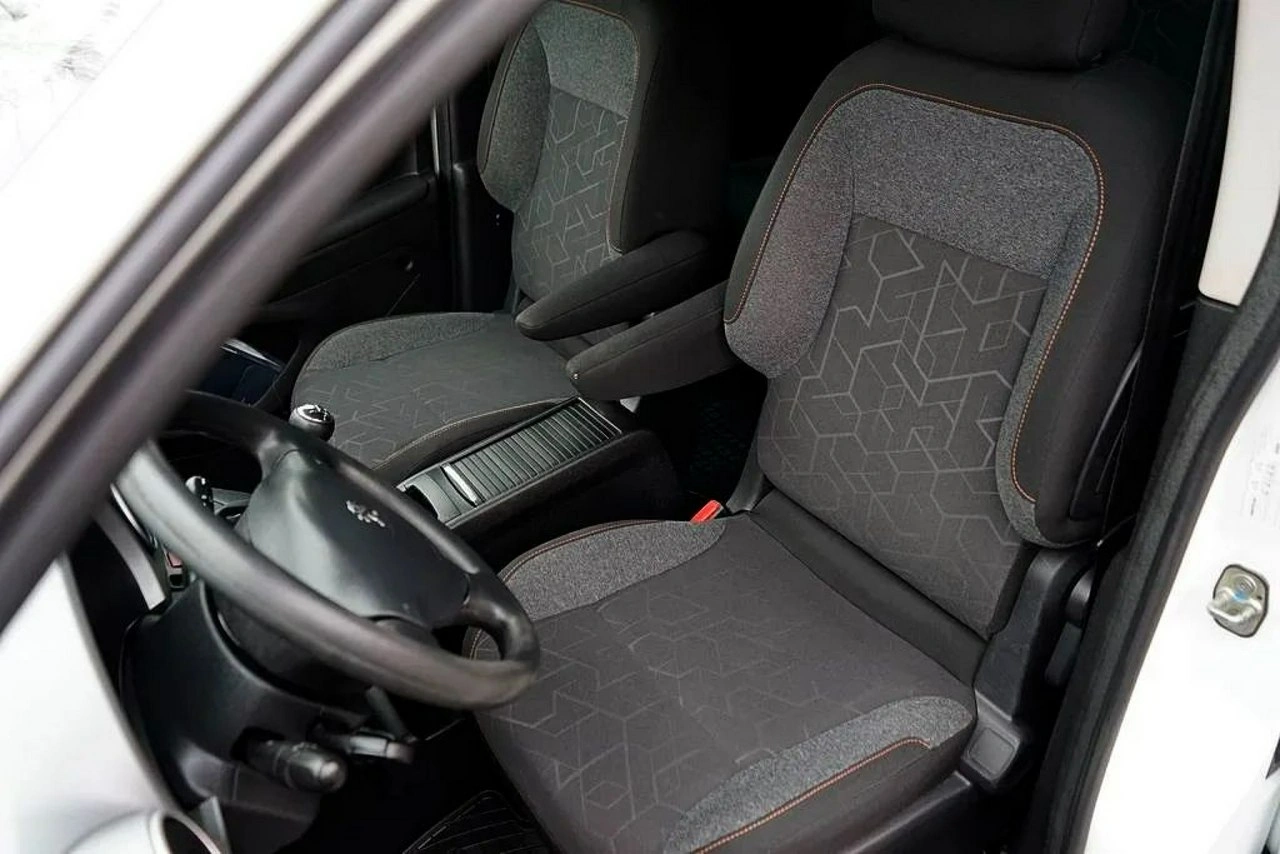 Peugeot Partner - Zdjęcie 15