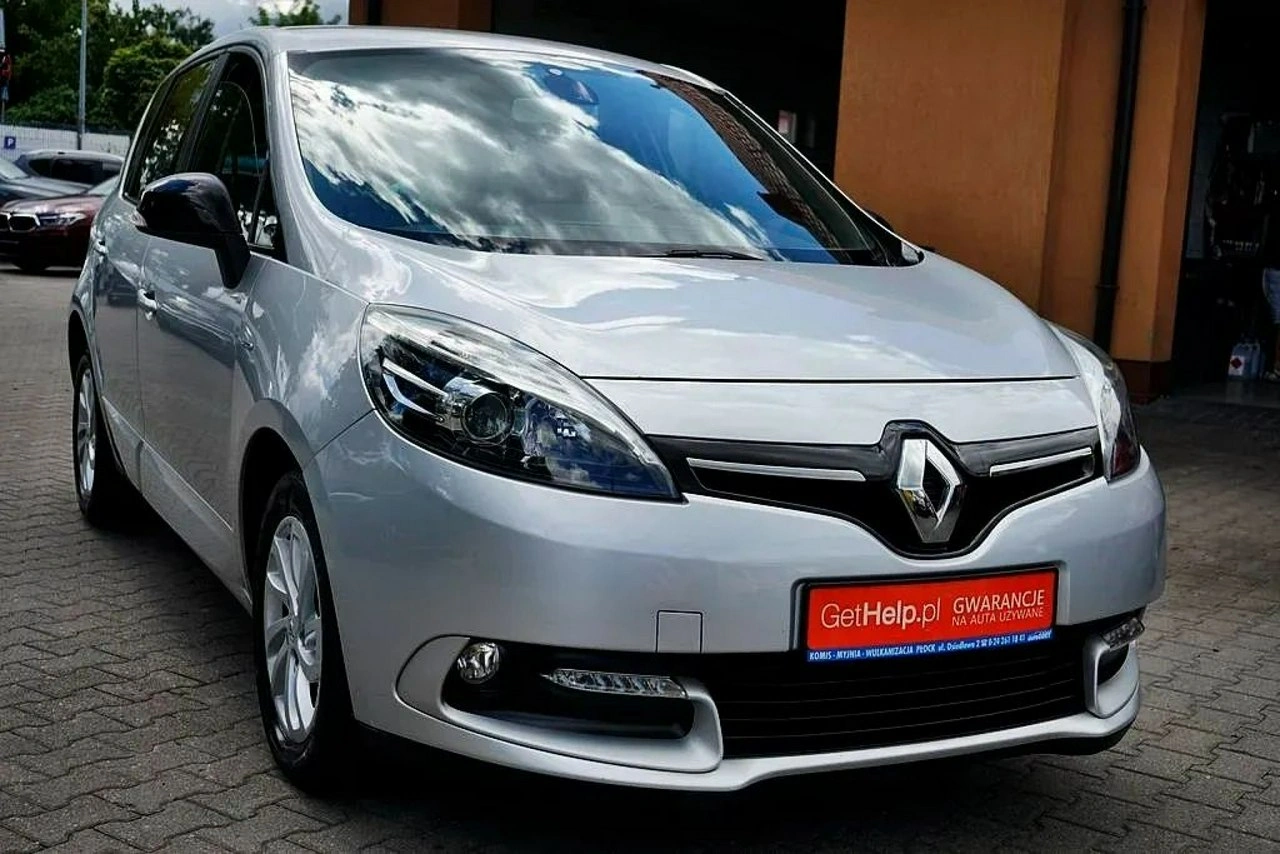 Renault Scenic - Zdjęcie 11