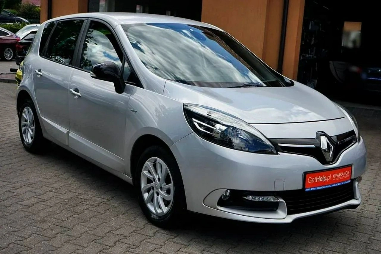 Renault Scenic - Zdjęcie 12