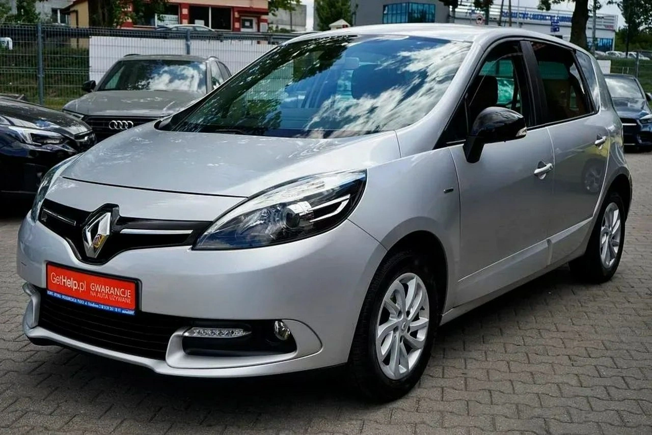 Renault Scenic - Zdjęcie 8
