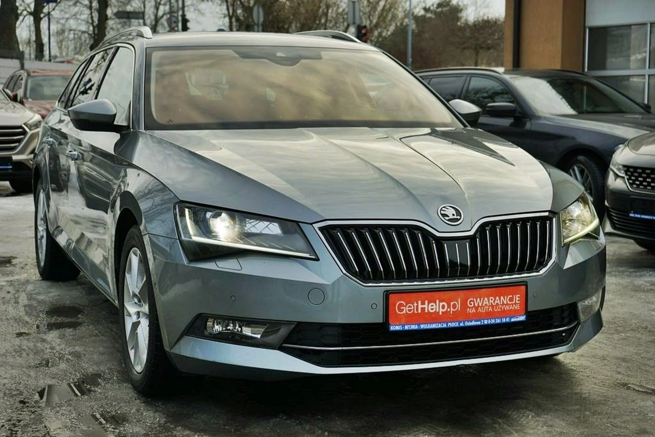 Skoda Superb - Zdjęcie 11