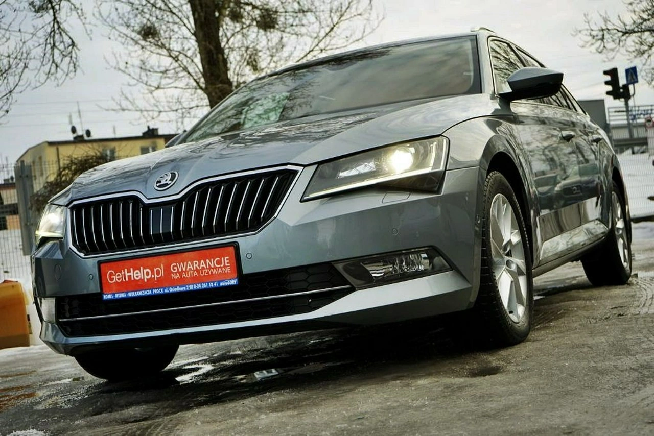 Skoda Superb - Główne zdjęcie