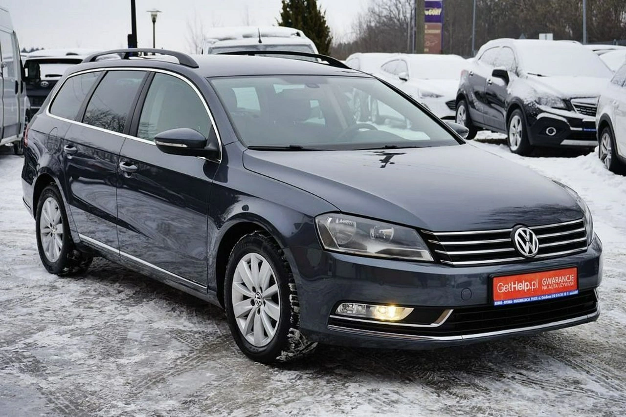 Volkswagen Passat - Zdjęcie 12