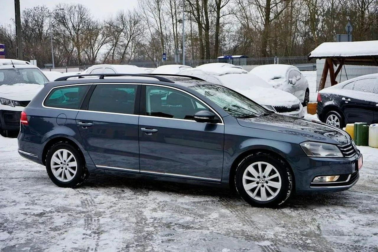Volkswagen Passat - Zdjęcie 13