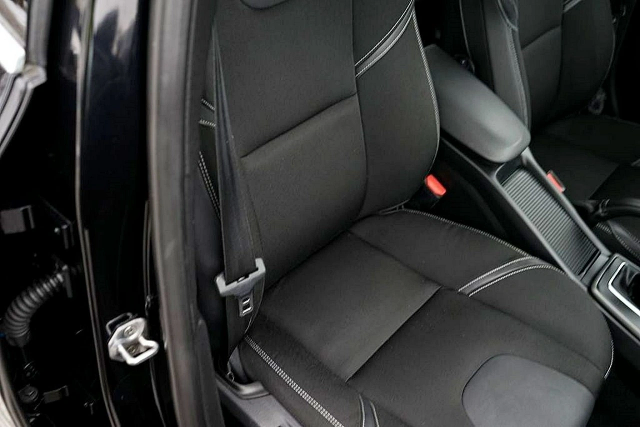 Volvo V40 - Zdjęcie 11