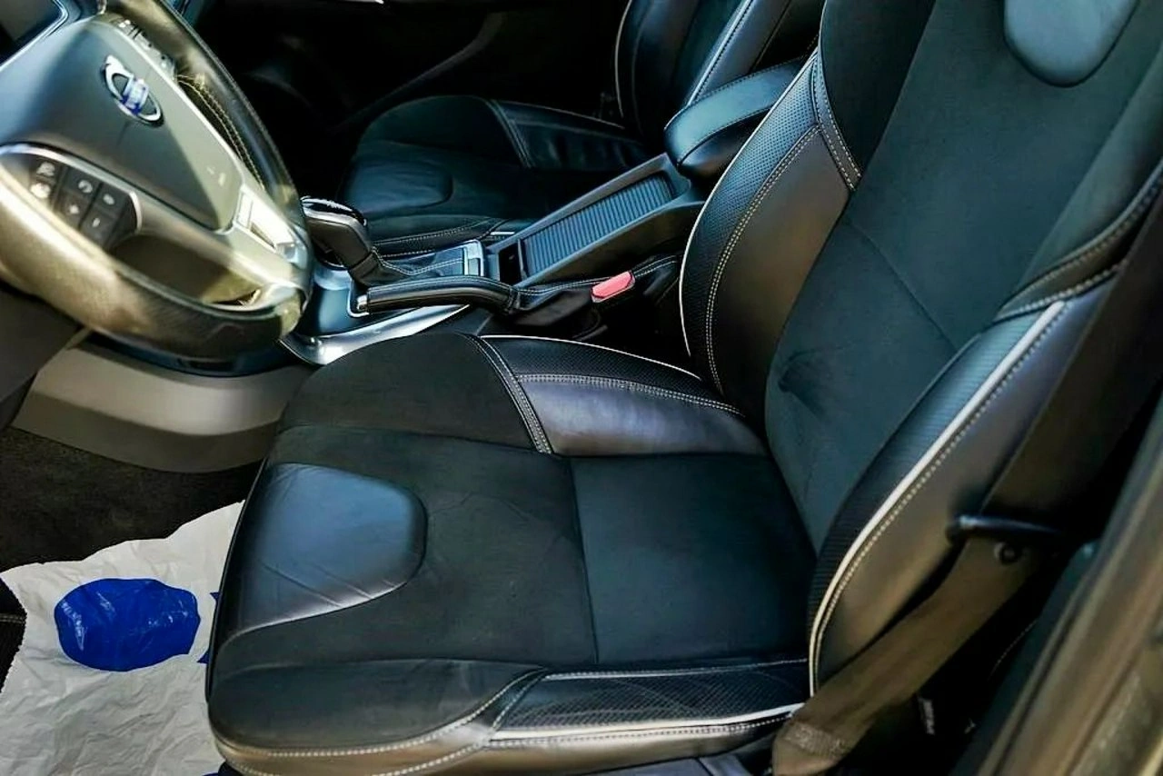 Volvo V40 - Zdjęcie 10