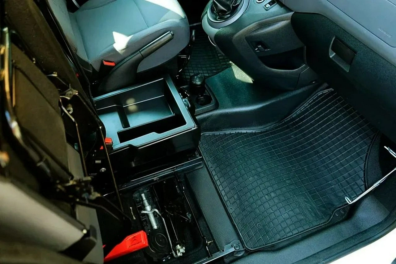 Citroën Berlingo - Zdjęcie 24