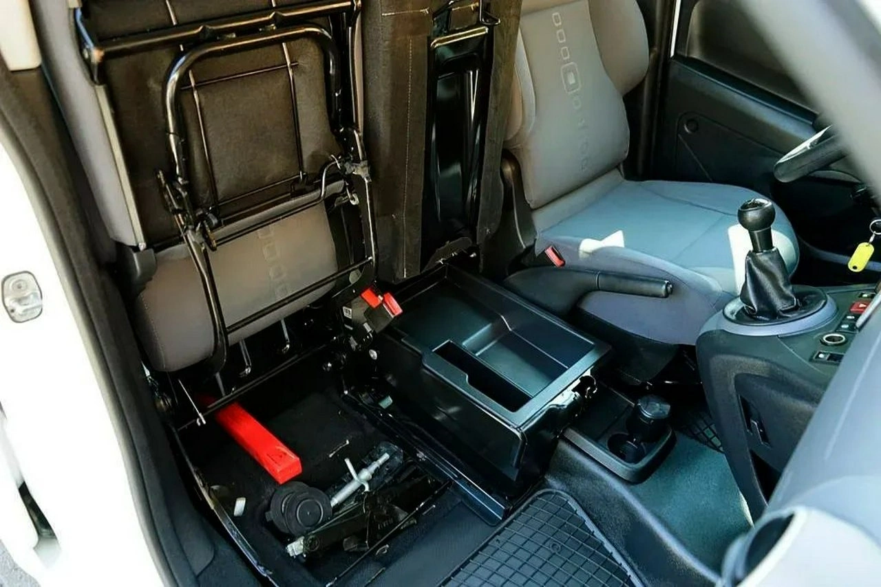 Citroën Berlingo - Zdjęcie 25