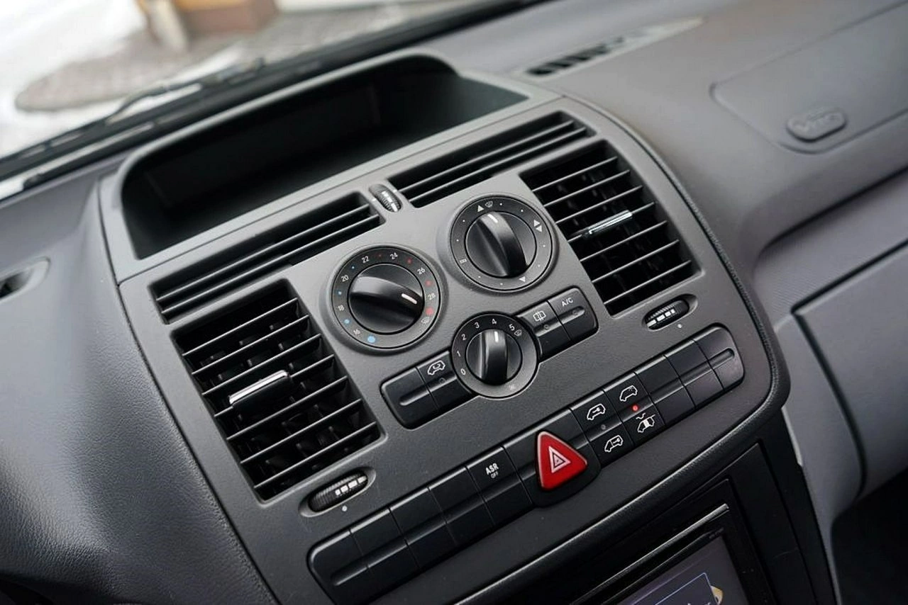 Mercedes Vito - Zdjęcie 23