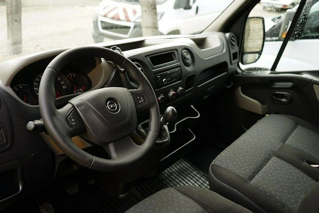 Opel Movano - Zdjęcie 16