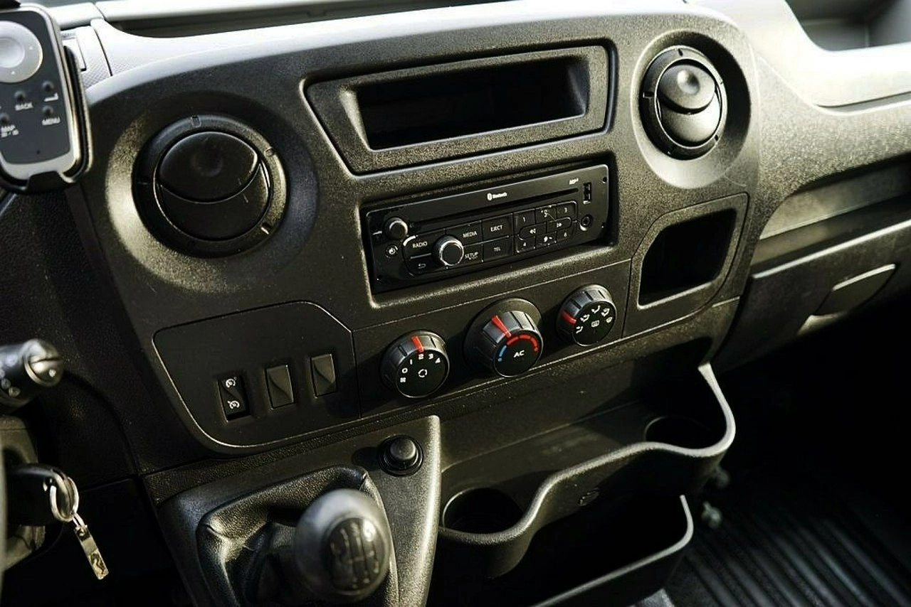 Opel Movano - Zdjęcie 18