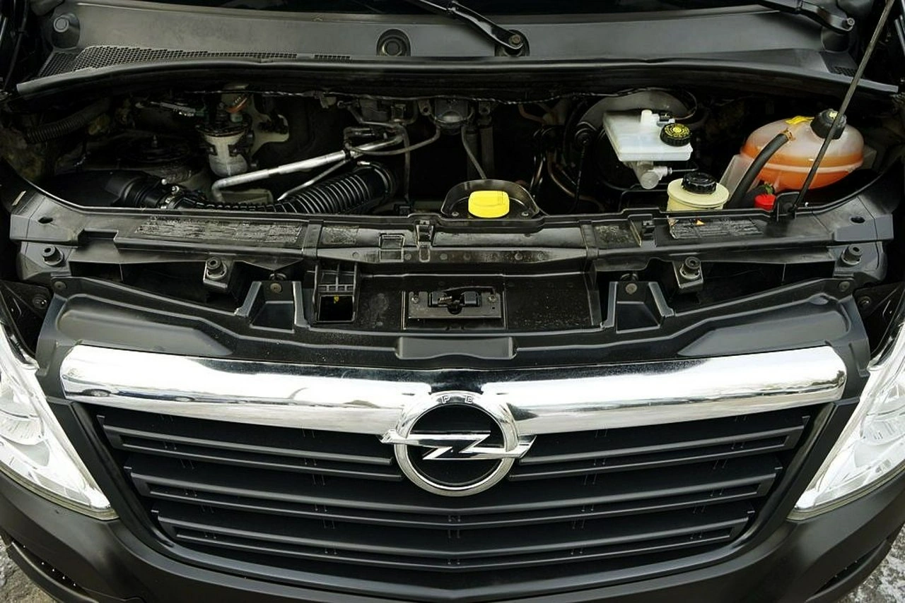 Opel Movano - Zdjęcie 8