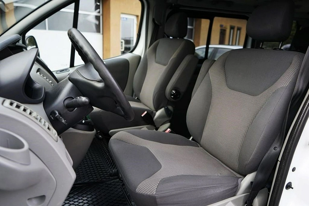 Opel Vivaro - Zdjęcie 18