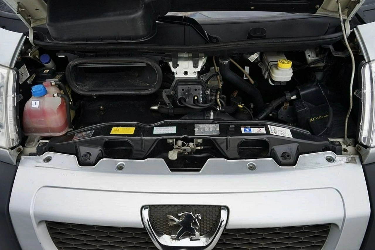Peugeot Boxer - Zdjęcie 12