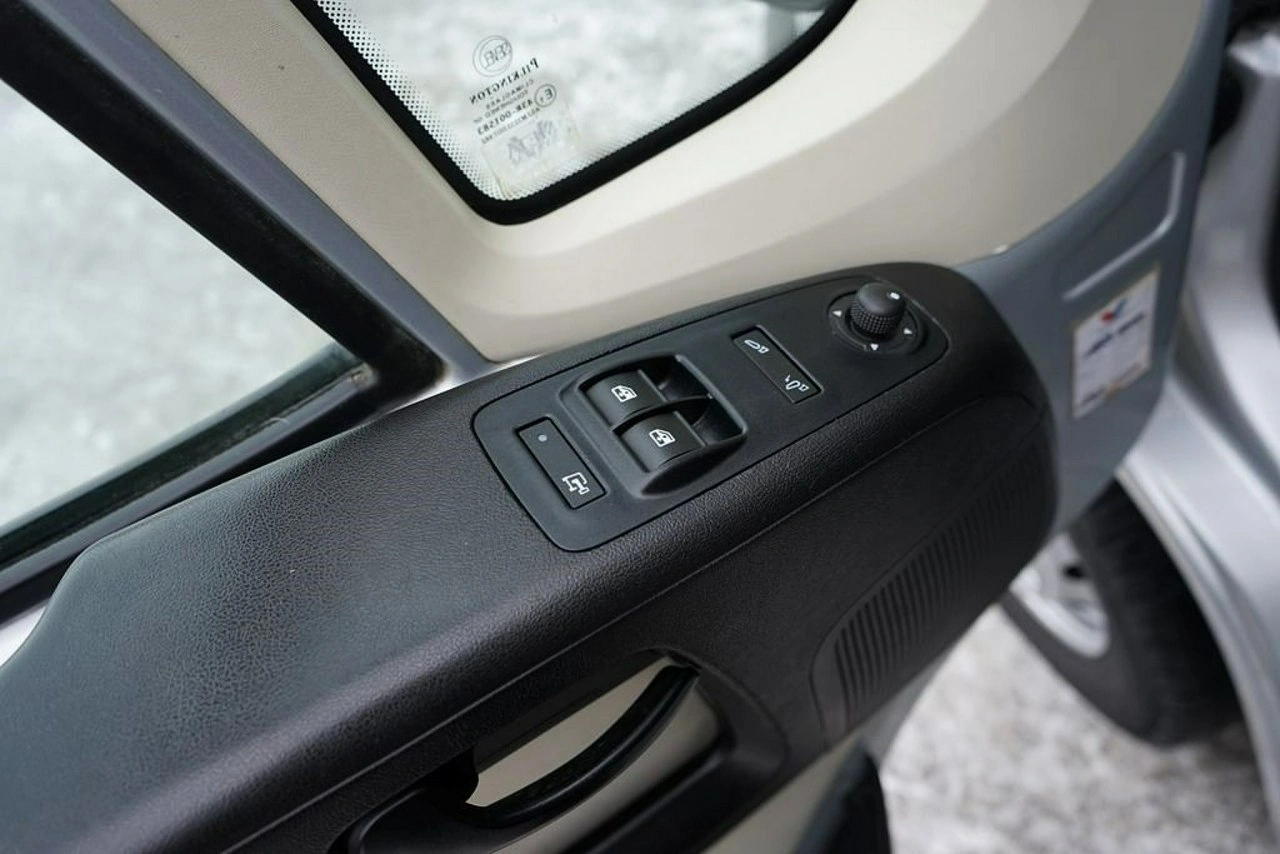 Peugeot Boxer - Zdjęcie 13