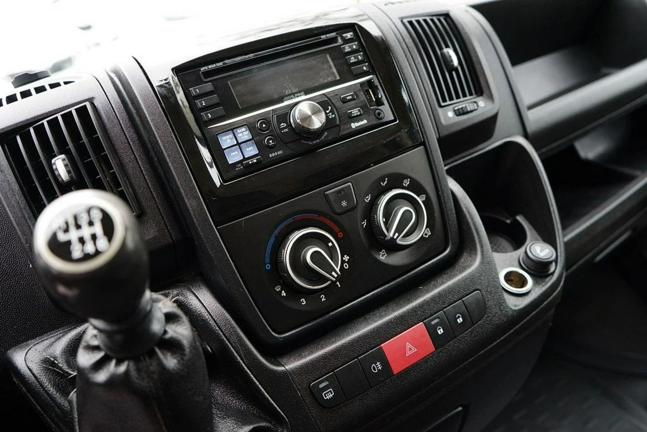 Peugeot Boxer - Zdjęcie 21