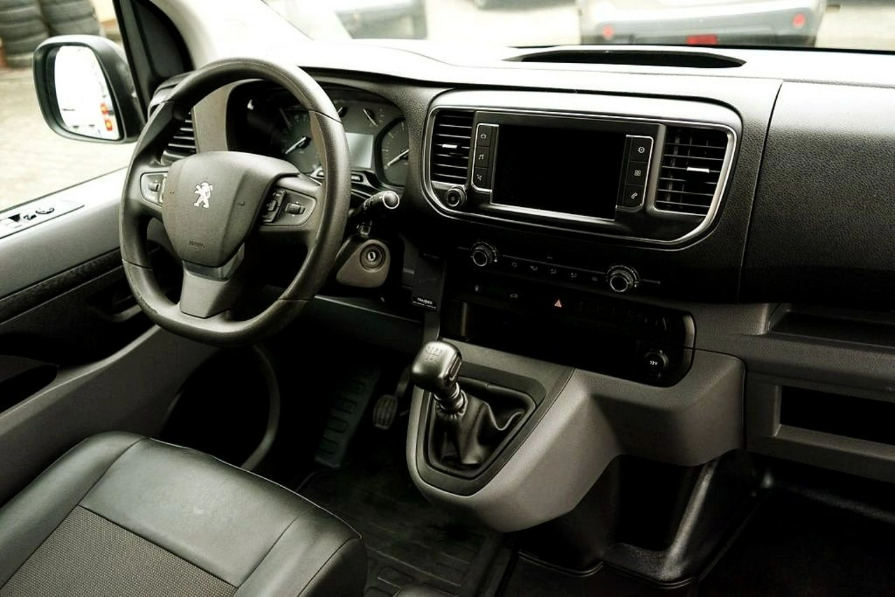 Peugeot Expert - Zdjęcie 22