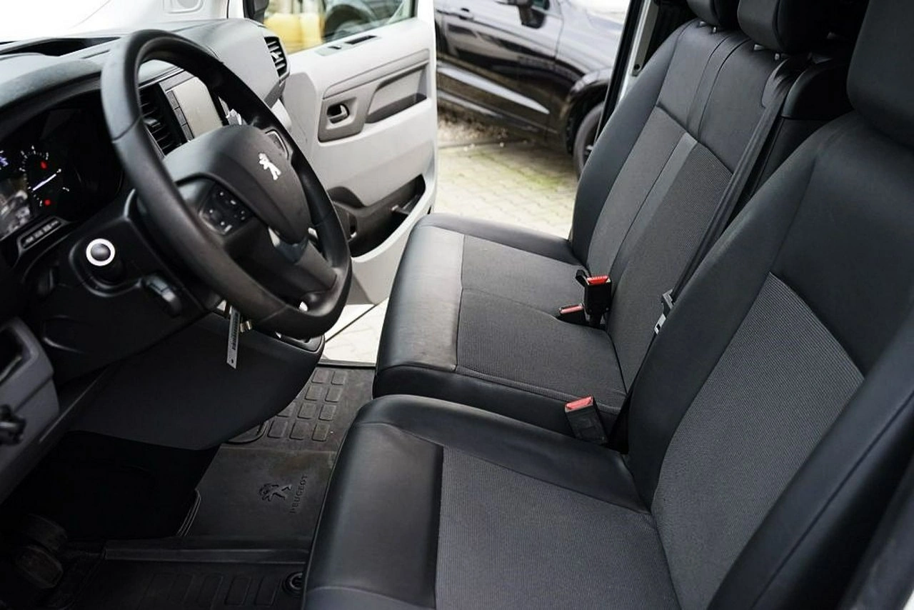 Peugeot Expert - Zdjęcie 12