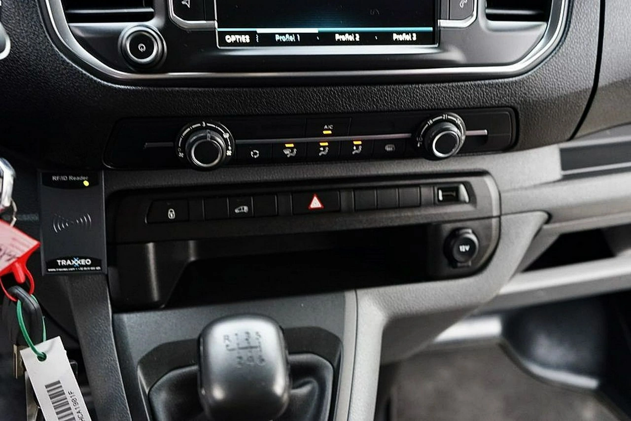 Peugeot Expert - Zdjęcie 16