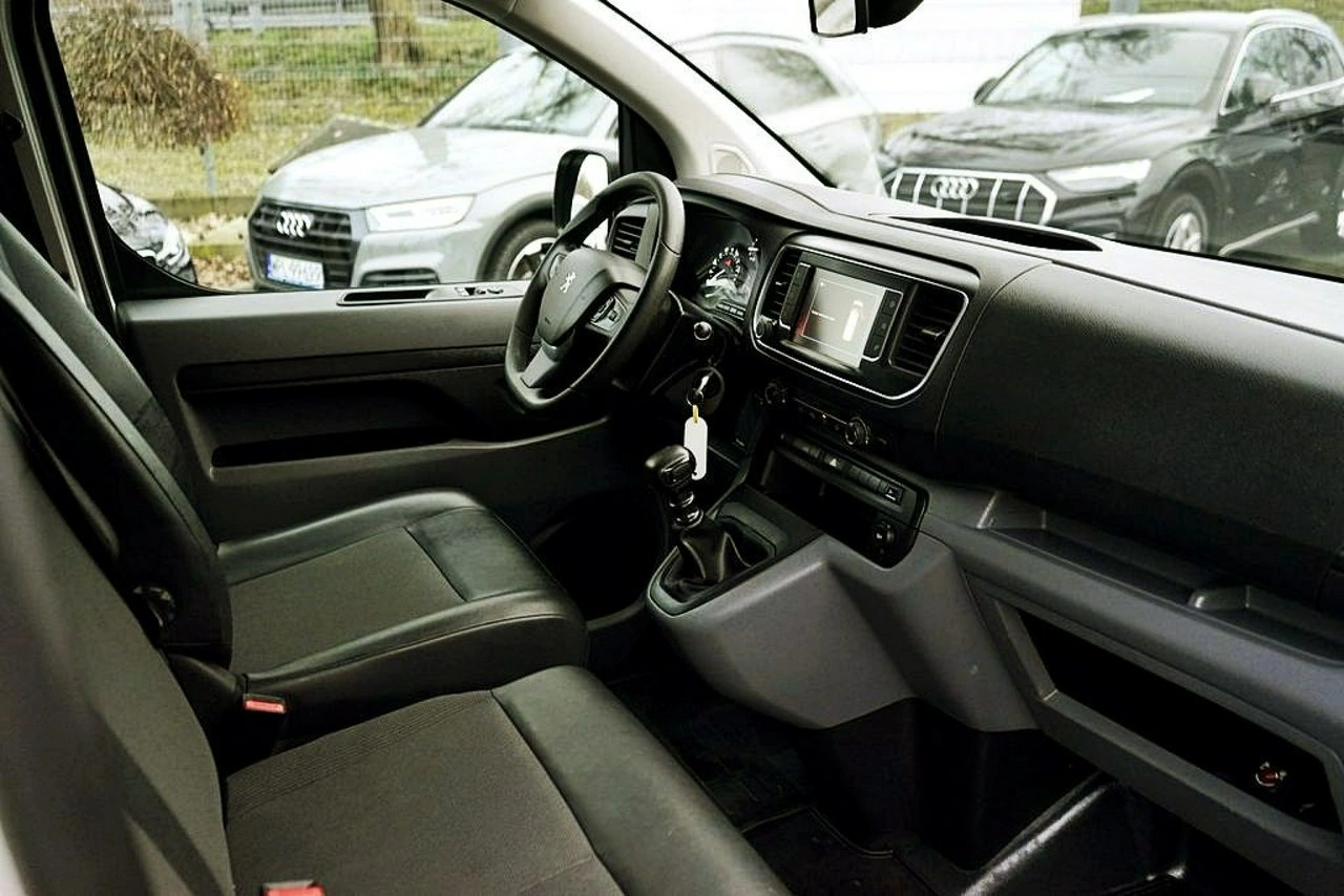 Peugeot Expert - Zdjęcie 11
