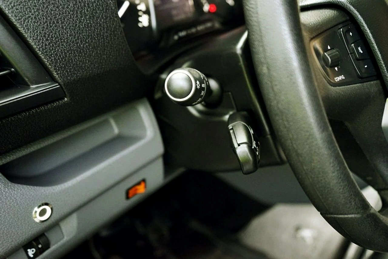 Peugeot Expert - Zdjęcie 14