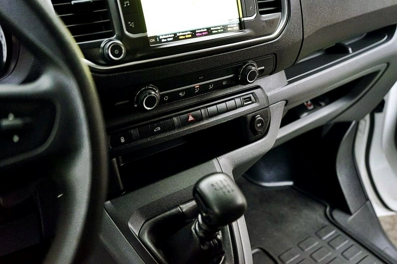 Peugeot Expert - Zdjęcie 15