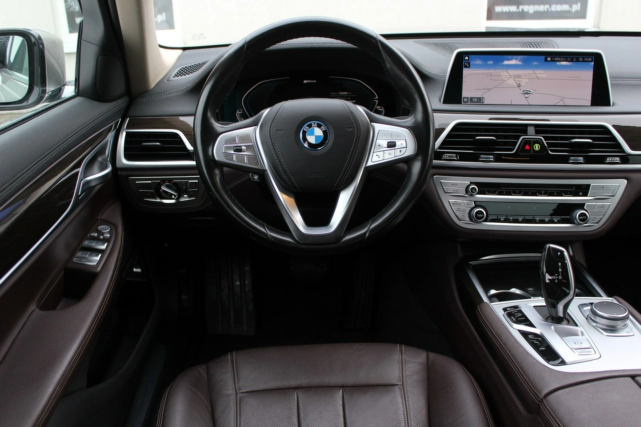 BMW 745 - Zdjęcie 11