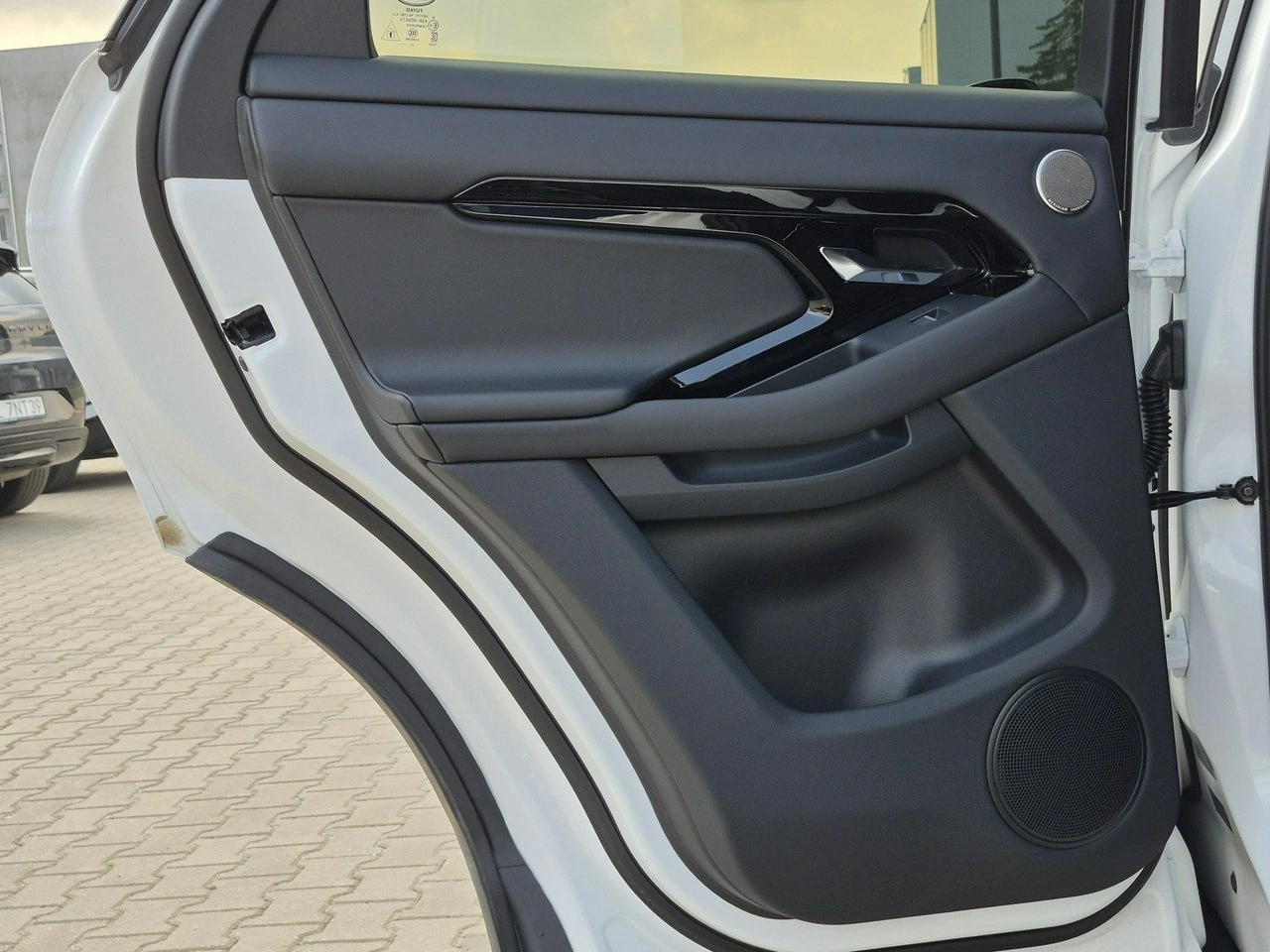 Land Rover Range Rover Evoque - Zdjęcie 24